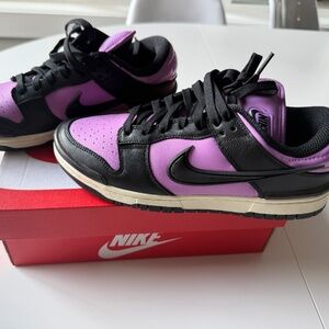 Nike Dunk Low Twist Rush Fuchsia DZ2794-500 Women’s Size 8.5 - EXC COND with BOX